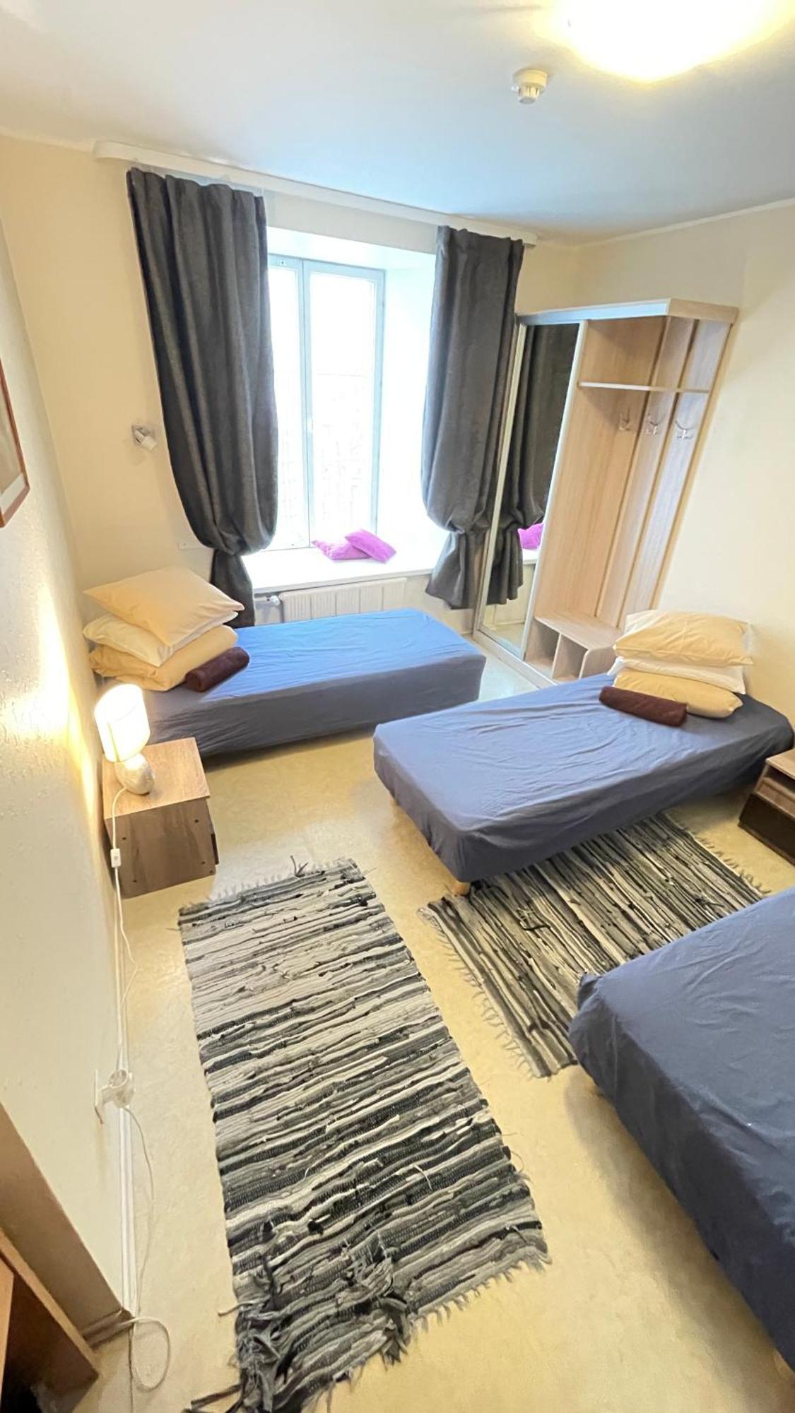 Reval Hostel Bagian luar foto
